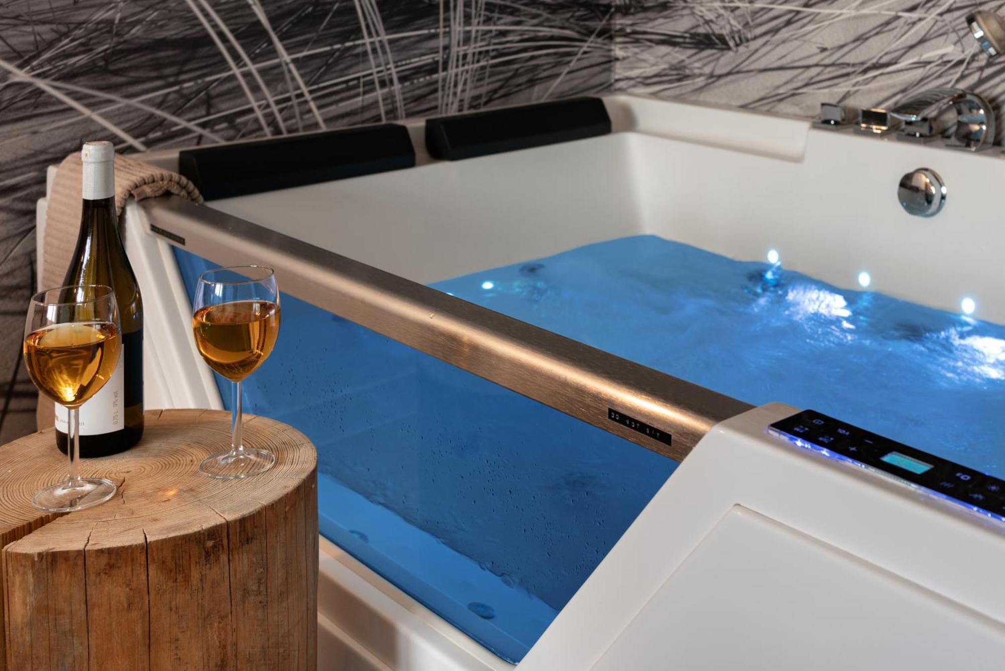 Apartament Z Jacuzzi & Sauna Chillout Kołobrzeg Extérieur photo